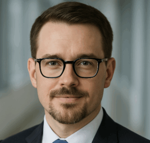 Andrew R.