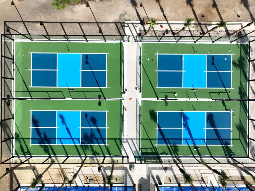 Apogee Golf Club pickleball courts